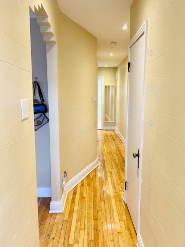 Autre - 5280 Rue St-Denis, Montréal (Le Plateau-Mont-Royal), QC - Indoor Photo Showing Other Room