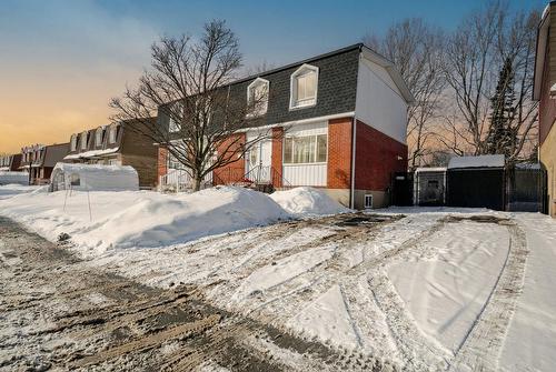 5730 Av. Albanie  Brossard, QC J4Z 3K3