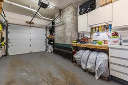 Garage - 