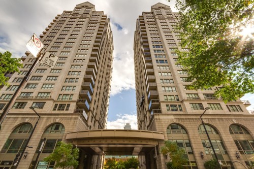 Façade - 19F-1200 Boul. De Maisonneuve O., Montréal (Ville-Marie), QC - Outdoor With Facade