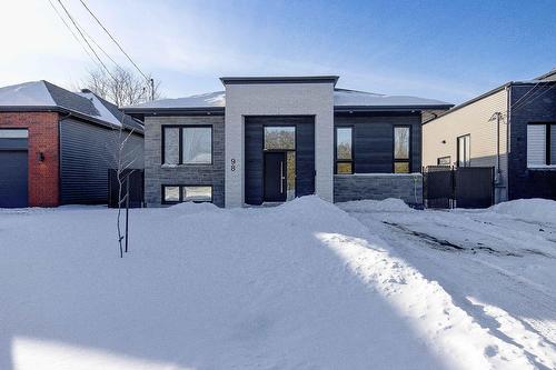 98 Rue Paquin  Saint-Jean-Sur-Richelieu, QC J2X 3P5