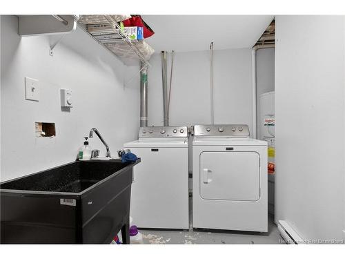 322 Thomas St, Dieppe, NB 