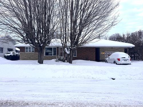 107 Rue Lombard  Gatineau (Masson-Angers), QC J8M 1E4