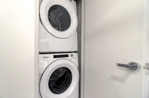 Salle de lavage - 912-2020 Boul. René-Lévesque O., Montréal (Ville-Marie), QC - Indoor Photo Showing Laundry Room