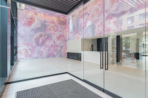 Reception area - 513-1616 Rue Des Bassins, Montréal (Le Sud-Ouest), QC - Indoor Photo Showing Bathroom