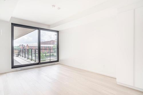 Bedroom - 513-1616 Rue Des Bassins, Montréal (Le Sud-Ouest), QC - Indoor Photo Showing Other Room