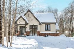 186 Rue des Jonquilles  Saint-Colomban, QC J5K 0E6