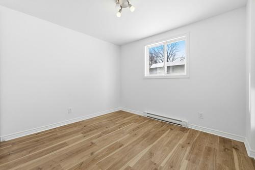 Bedroom - 2-168 Rue Lamarche, Gatineau (Gatineau), QC - Indoor Photo Showing Other Room
