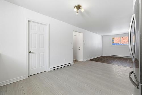 Kitchen - 2-168 Rue Lamarche, Gatineau (Gatineau), QC - Indoor Photo Showing Other Room