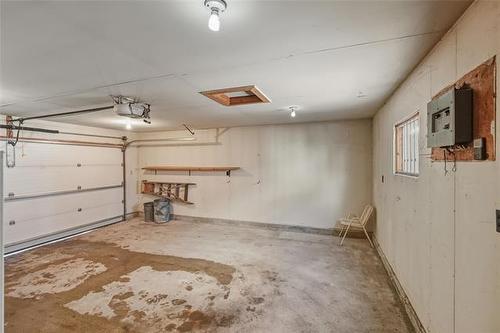 668 Walker Ave, Winnipeg, MB 