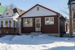 668 Walker AVE  Winnipeg, MB R3L 1C5