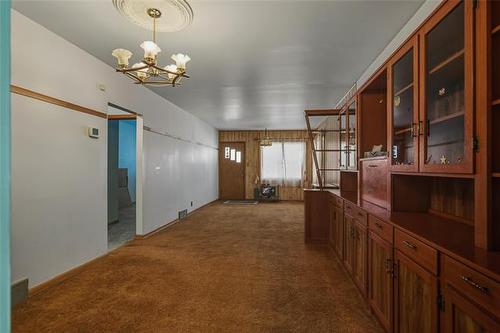 668 Walker Ave, Winnipeg, MB 