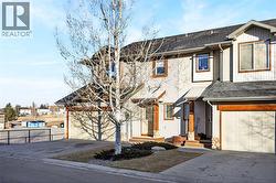 214, 413 River Avenue  Cochrane, AB T4C 0N9