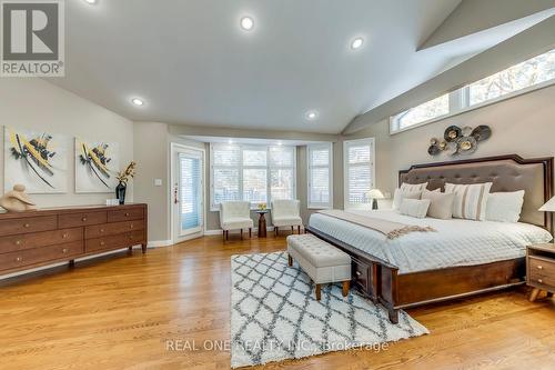 1399 Chriseden Drive, Mississauga, ON - Indoor Photo Showing Bedroom
