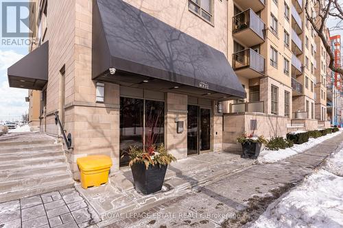 Front Entrance off Garnett Janes Rd - 405 - 4 Elsinore Path, Toronto, ON - Outdoor