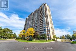 1005 - 100 COUNTY COURT BOULEVARD  Brampton, ON L6W 3X1