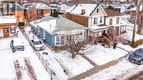 50 Macaulay Street W, Hamilton, ON - Outdoor