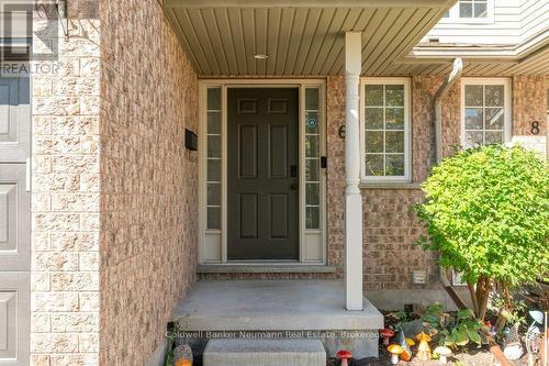 6 Law Drive, Guelph (Grange Road), ON - Outdoor