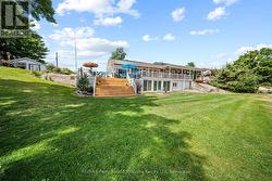 gentle access to waterfront - 