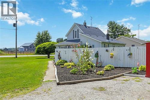 2354 Courtright Line, St Clair, ON - Outdoor