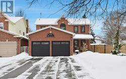 22 ROYAL PINES COURT  Clarington, ON L1C 4P4