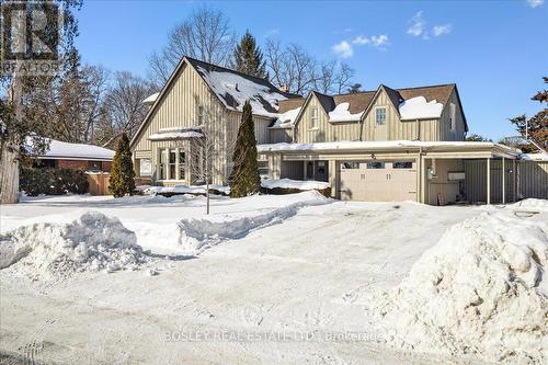 42 ROYAL ROAD  Aurora, ON L4G 1A9