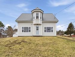 15 Five Houses Road  Lower Lahave, NS B0J 2W0