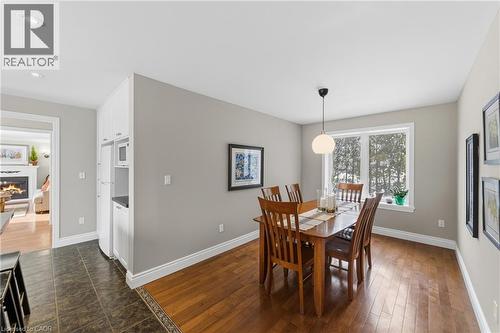 267 Hampton Heath Road, Burlington, ON - Indoor Photo Showing Dining Room