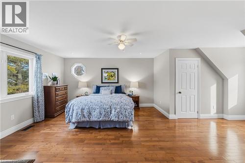 267 Hampton Heath Road, Burlington, ON - Indoor Photo Showing Bedroom