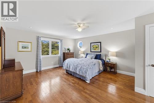 267 Hampton Heath Road, Burlington, ON - Indoor Photo Showing Bedroom