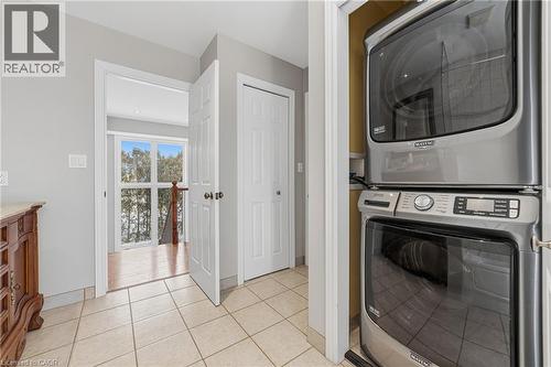 267 Hampton Heath Road, Burlington, ON - Indoor Photo Showing Laundry Room