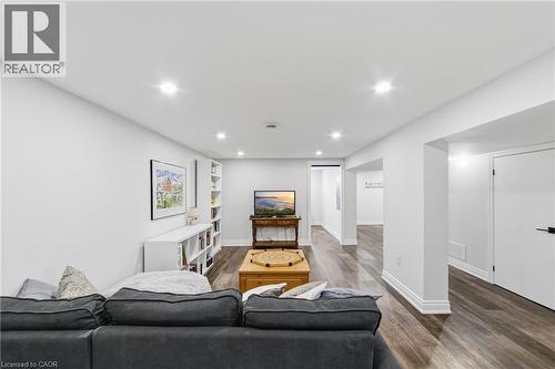 267 Hampton Heath Road, Burlington, ON - Indoor Photo Showing Living Room