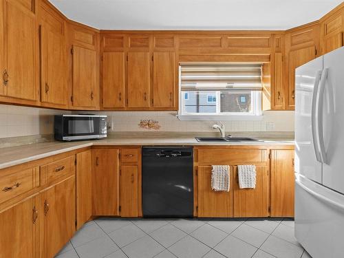 5568 Carriageway Crescent, North End, NS 