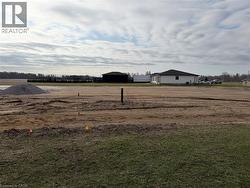 6 PRIDDLE Drive Langton, ON N0E 1G0