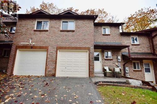 11 PHEASANT TRAIL  Barrie, ON L4N 6W4