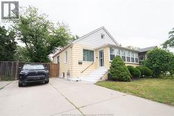 2236 CHURCH STREET  Windsor, ON N8X 1V9