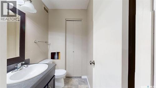 6519 Whelan Drive, Regina, SK - Indoor Photo Showing Bathroom
