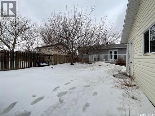6519 Whelan Drive, Regina, SK - Outdoor
