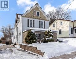 32 MAIN Street N  Waterford, ON N0E 1Y0