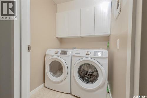 112 203 Tait Place, Saskatoon, SK - Indoor Photo Showing Laundry Room
