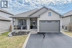 19 EDGAR Place Paris, ON N3L 0H3