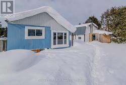 additional shed / barn with lean to - 