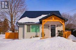 495 MAPLE STREET  Collingwood, ON L9Y 2S6