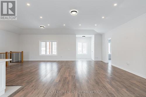 50 Breithaupt Crescent, Tiny, ON - Indoor Photo Showing Other Room