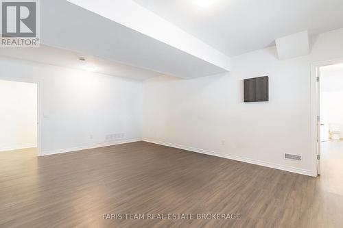 50 Breithaupt Crescent, Tiny, ON - Indoor Photo Showing Other Room