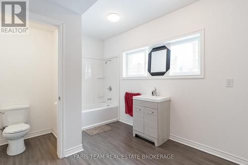 50 Breithaupt Crescent, Tiny, ON - Indoor Photo Showing Bathroom