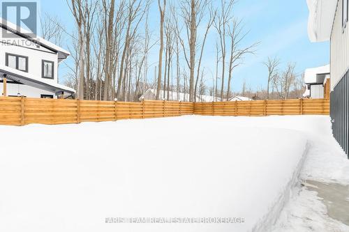 50 Breithaupt Crescent, Tiny, ON - Outdoor