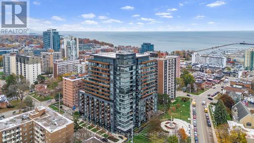 805 - 21 PARK STREET E  Mississauga, ON L5G 0C2
