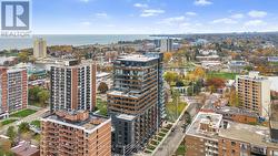 805 - 21 PARK STREET E  Mississauga, ON L5G 0C2