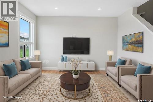 3000 Dumont Way, Regina, SK - Indoor Photo Showing Living Room
